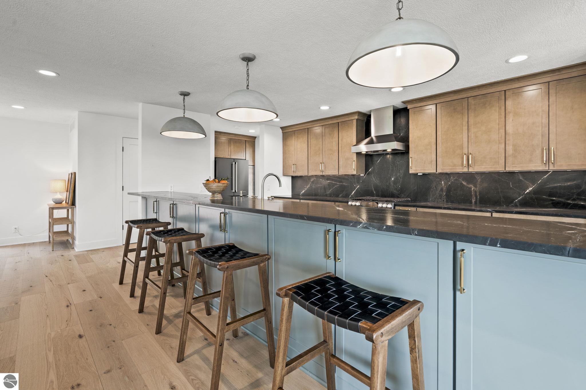 10191 Peninsula Drive