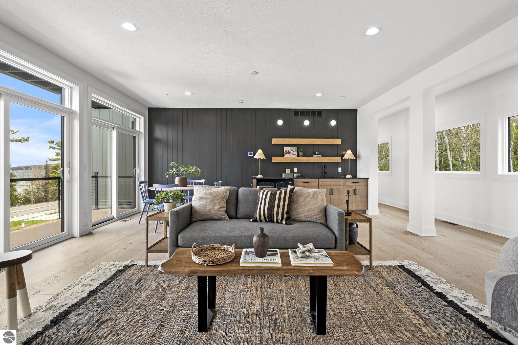 10191 Peninsula Drive