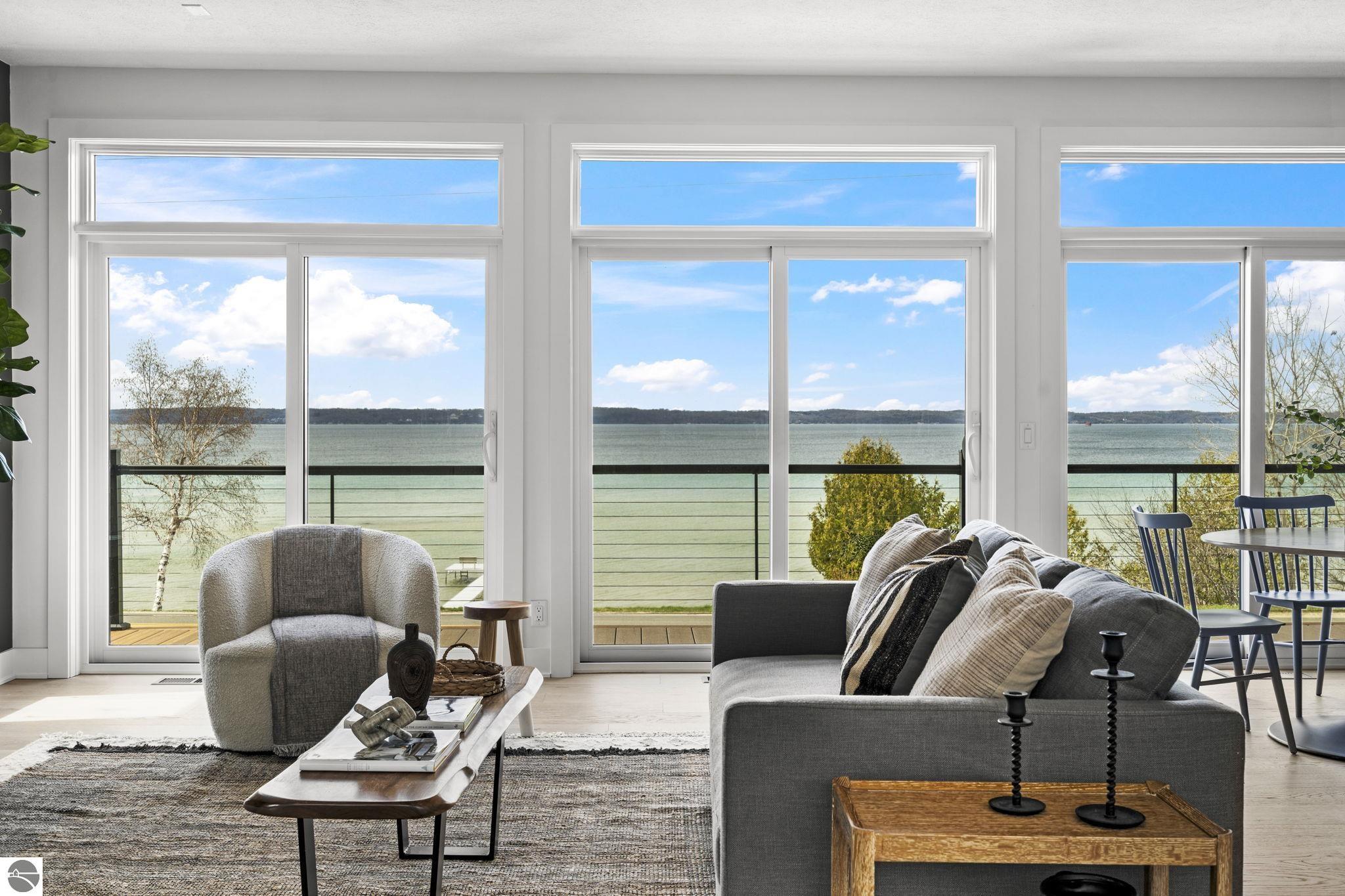 10191 Peninsula Drive