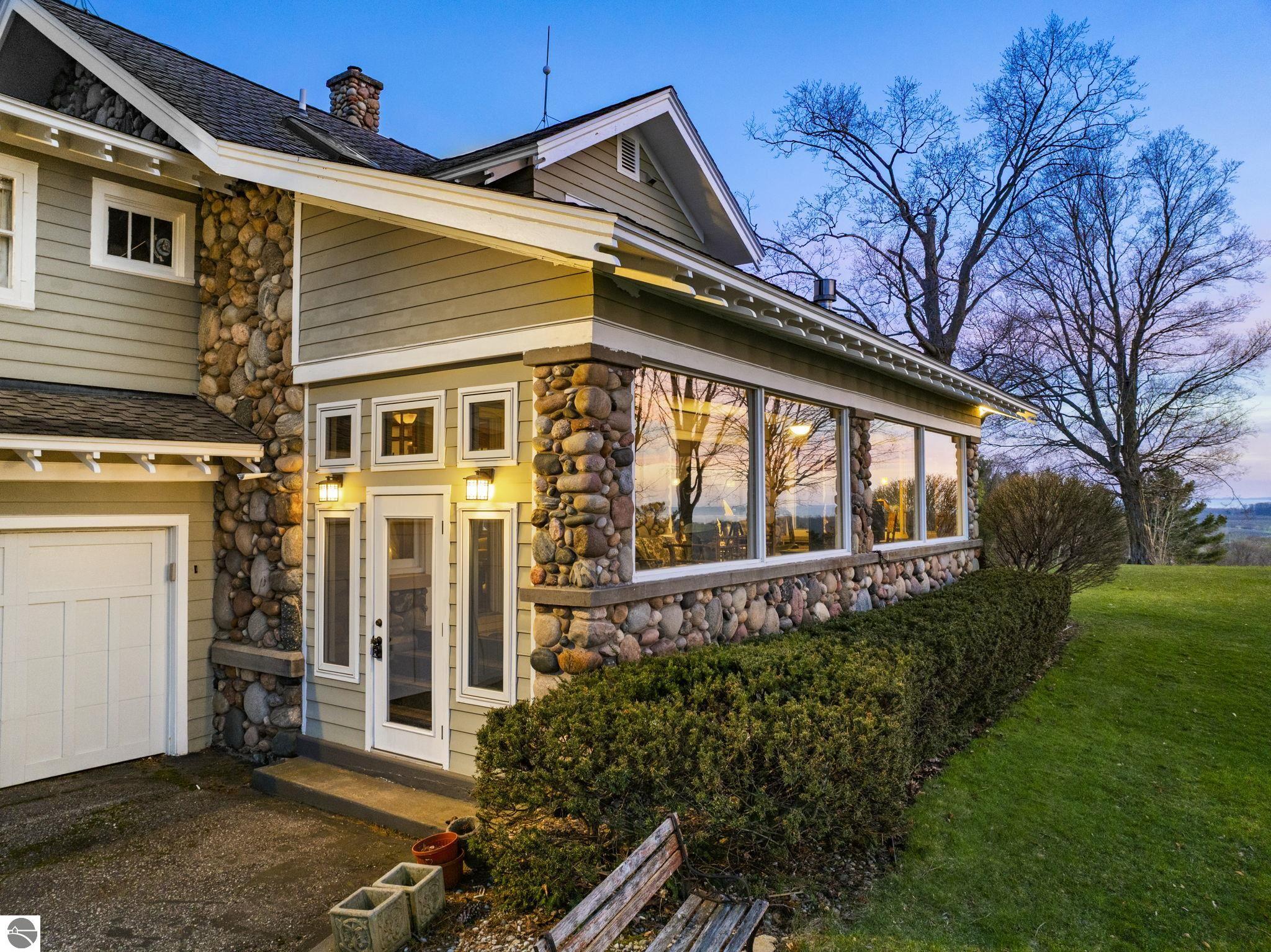 2770 Nelson Road