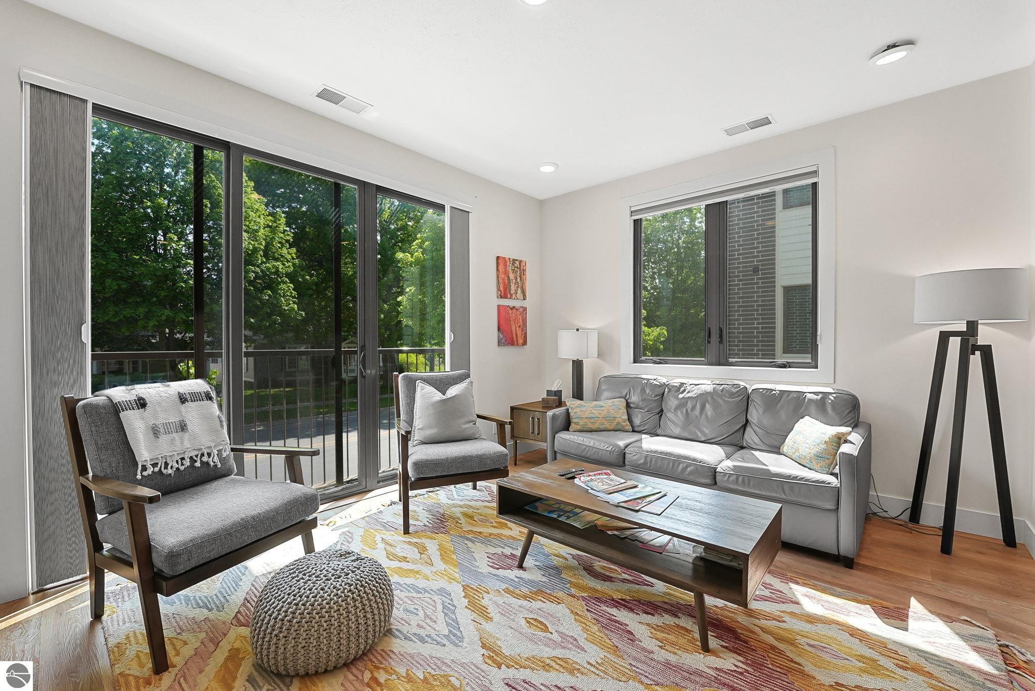 135 E Eighth Street