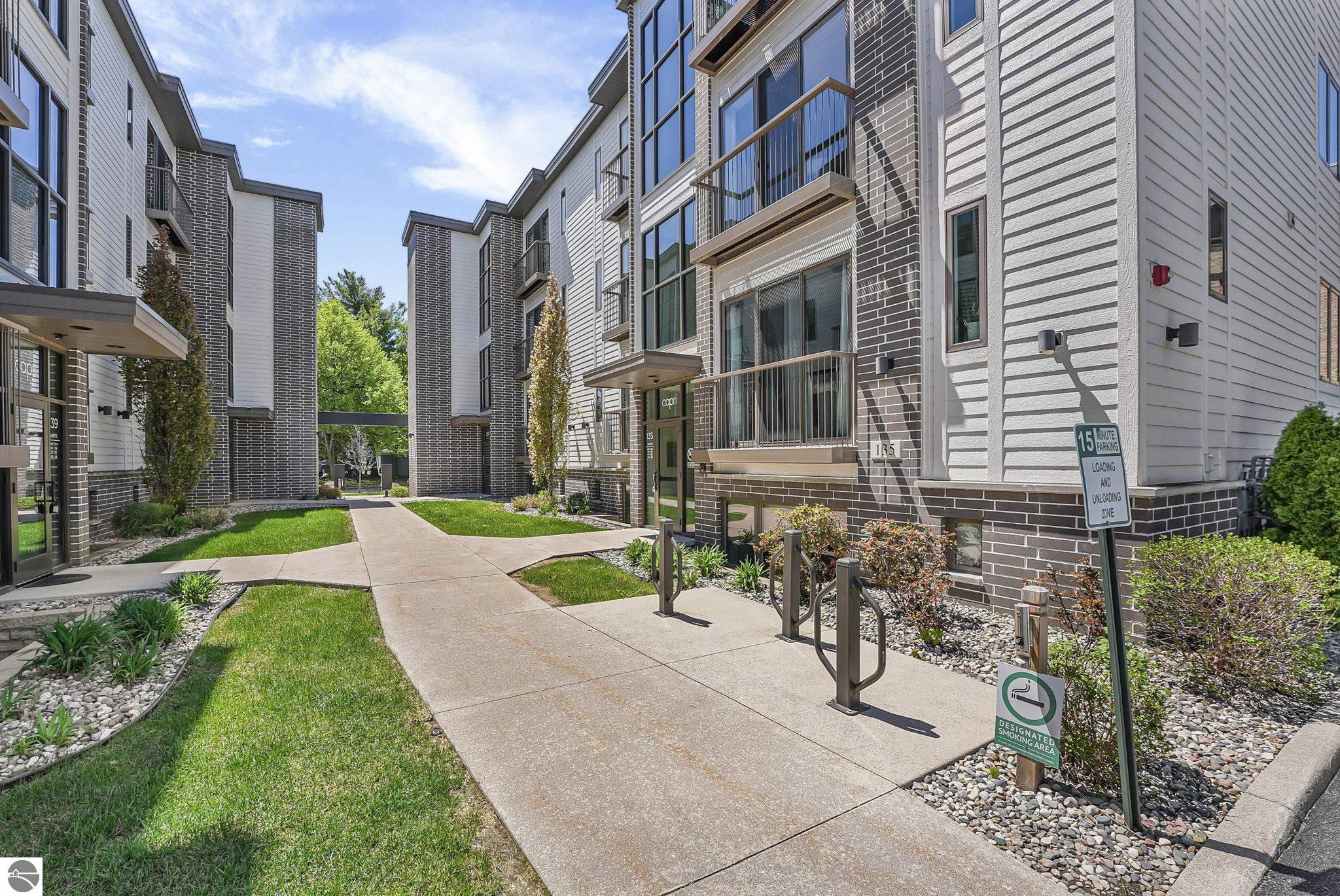 135 E Eighth Street