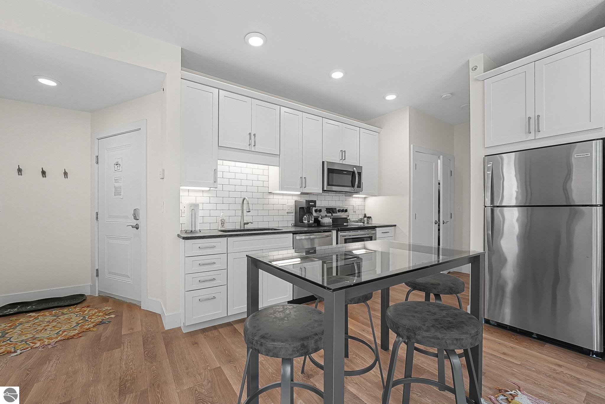135 E Eighth Street