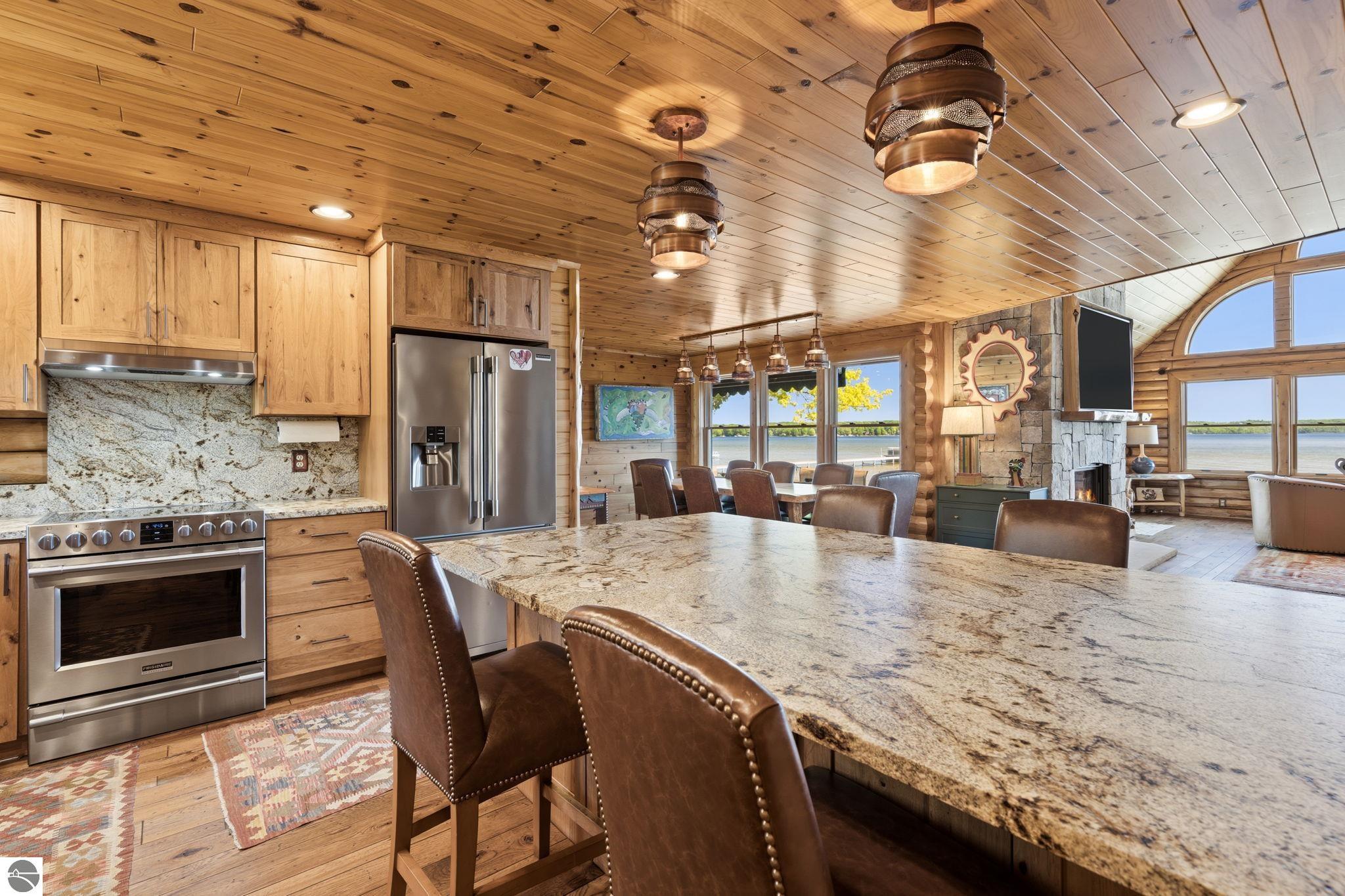 8601 Strawberry Point Road