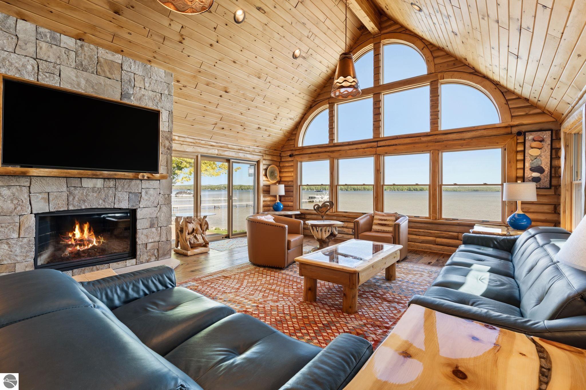 8601 Strawberry Point Road