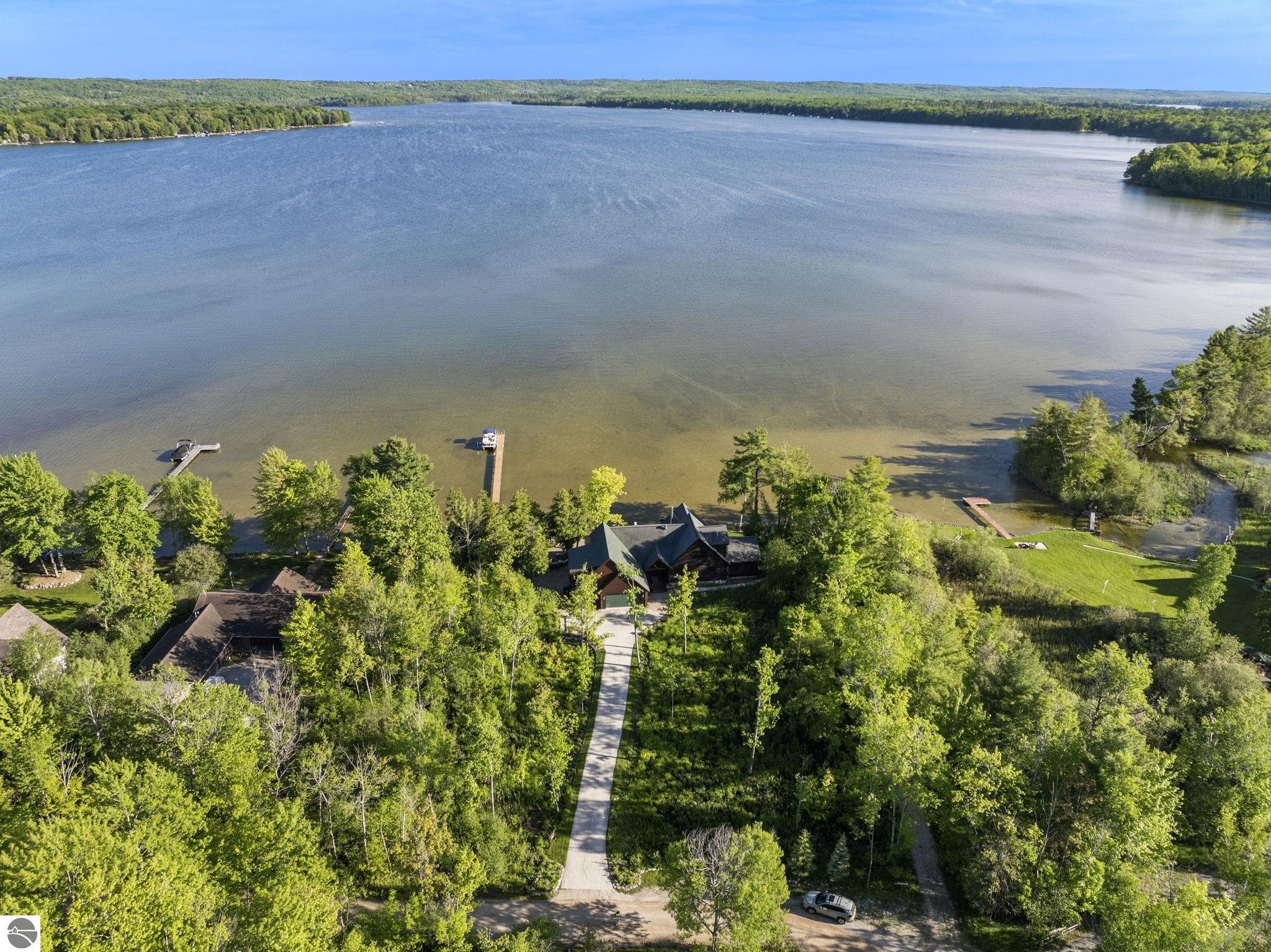 8601 Strawberry Point Road