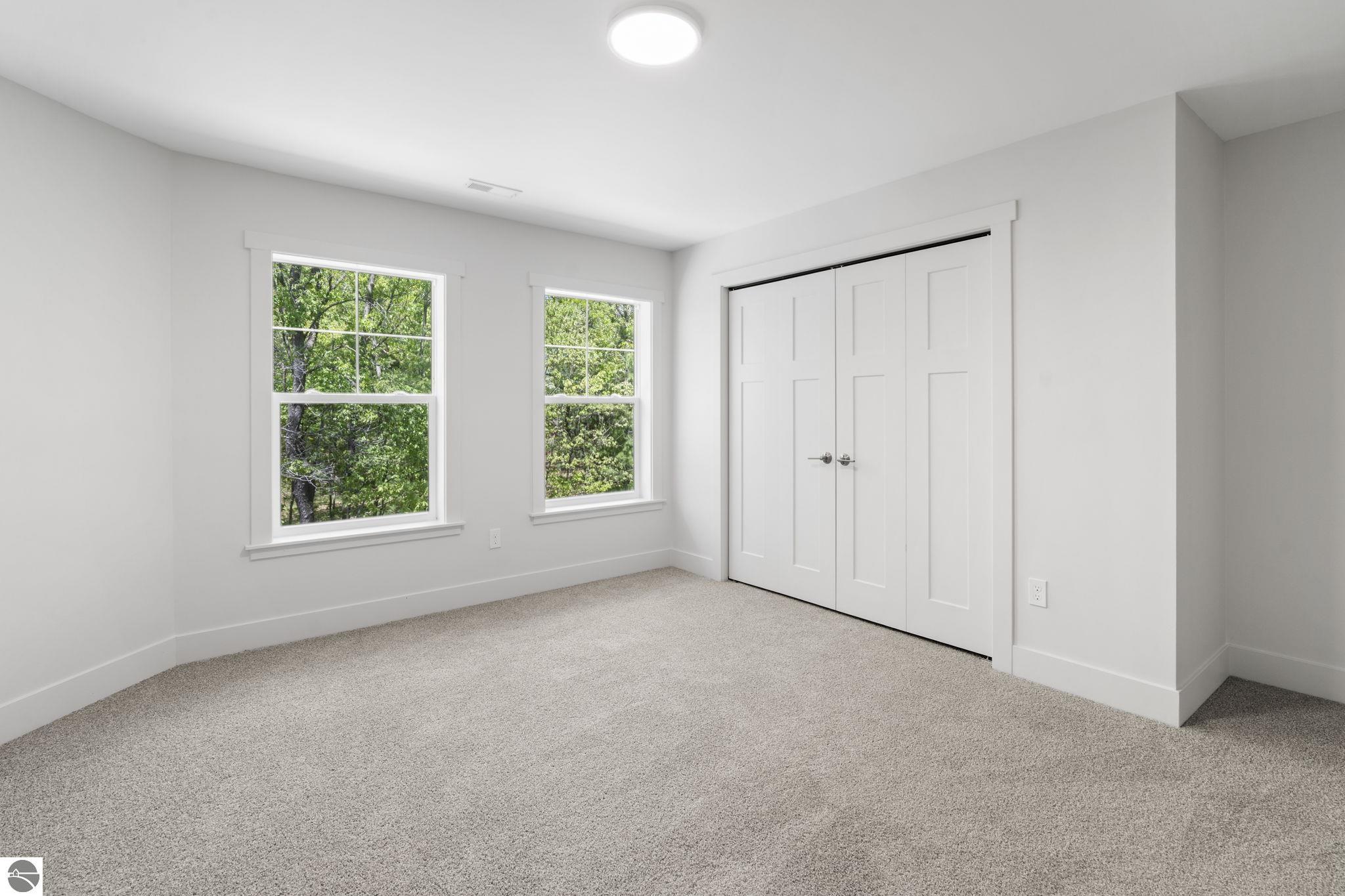 1548 Simsbury Street # 9