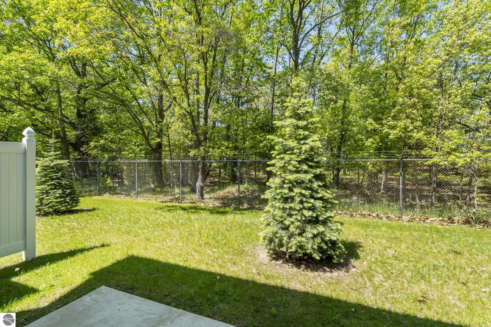1548 Simsbury Street # 9