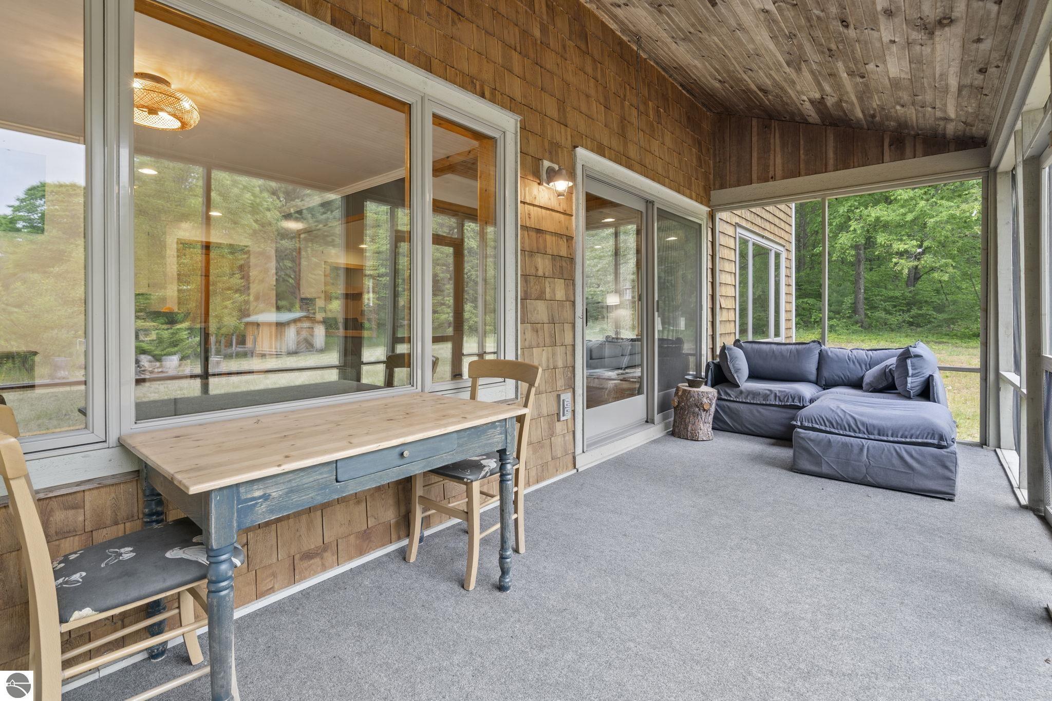 12270 Griffith Road