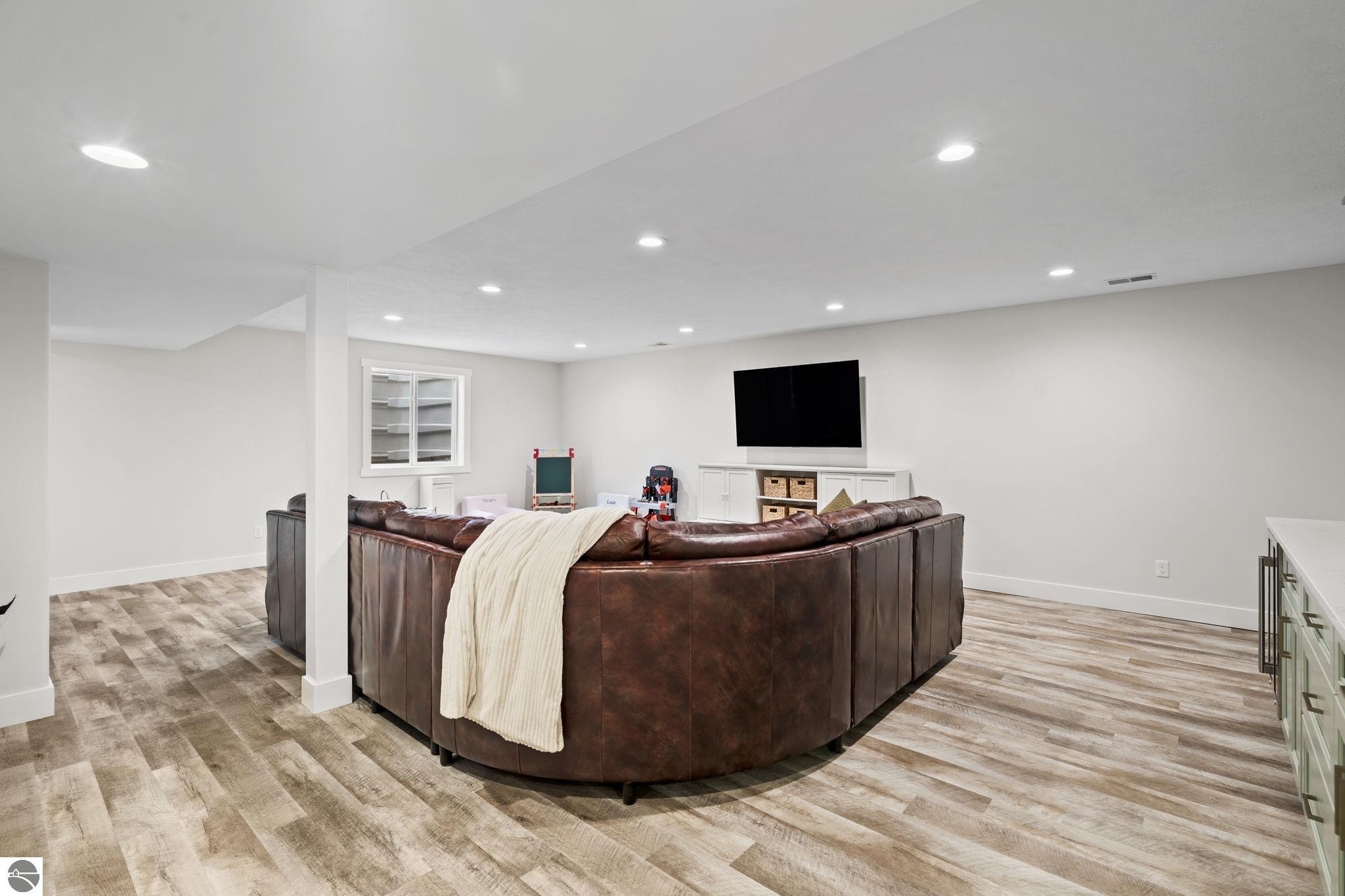 5404 Barney Road