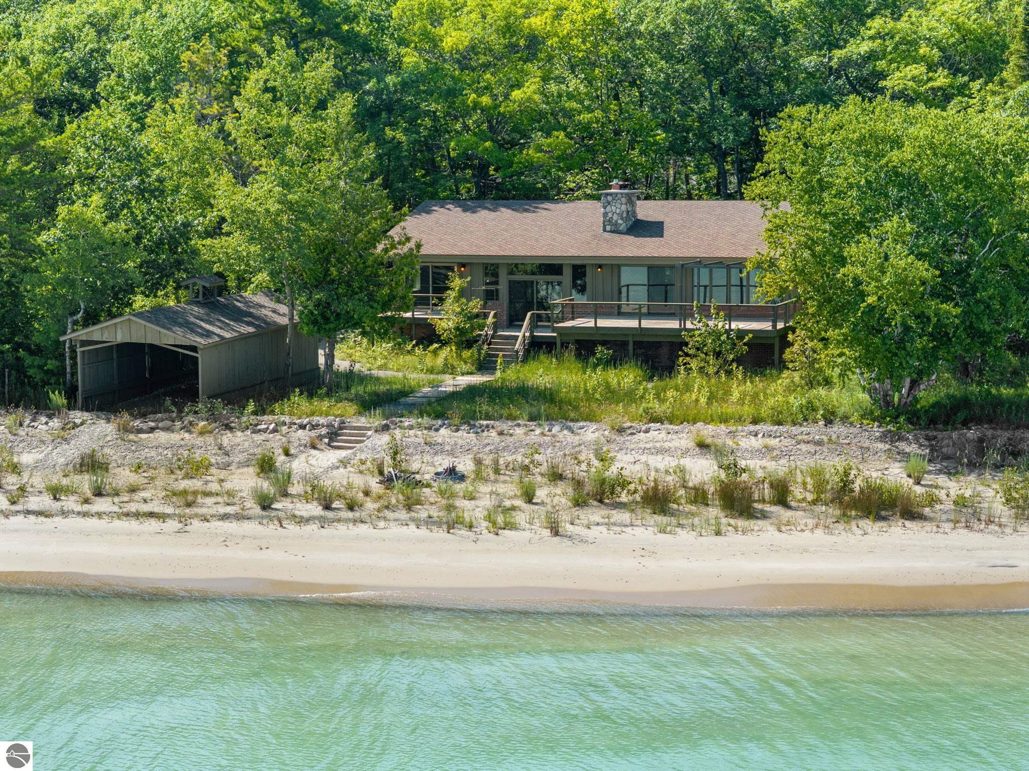 12960 N Forest Beach Shores