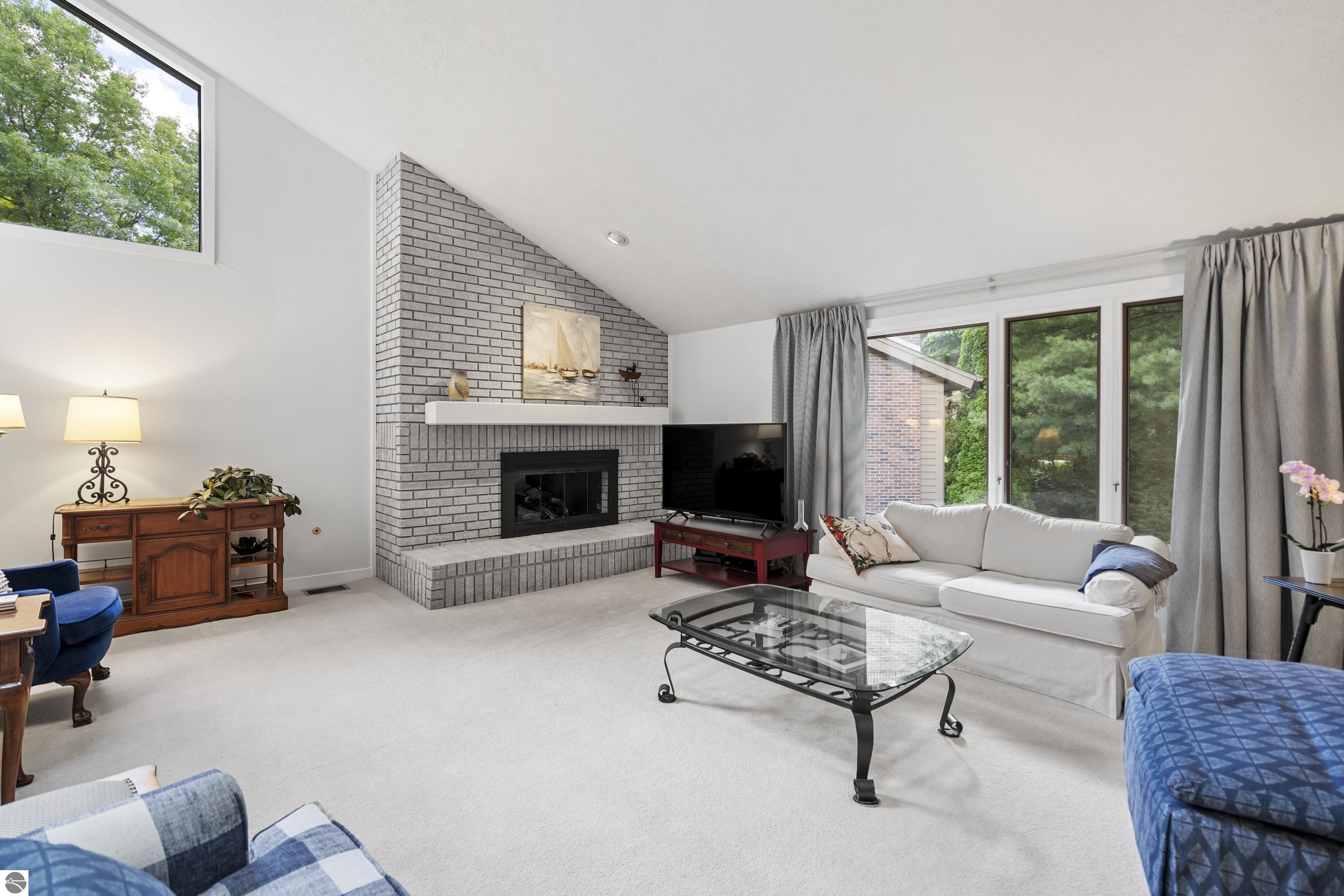 6471 Mission Ridge