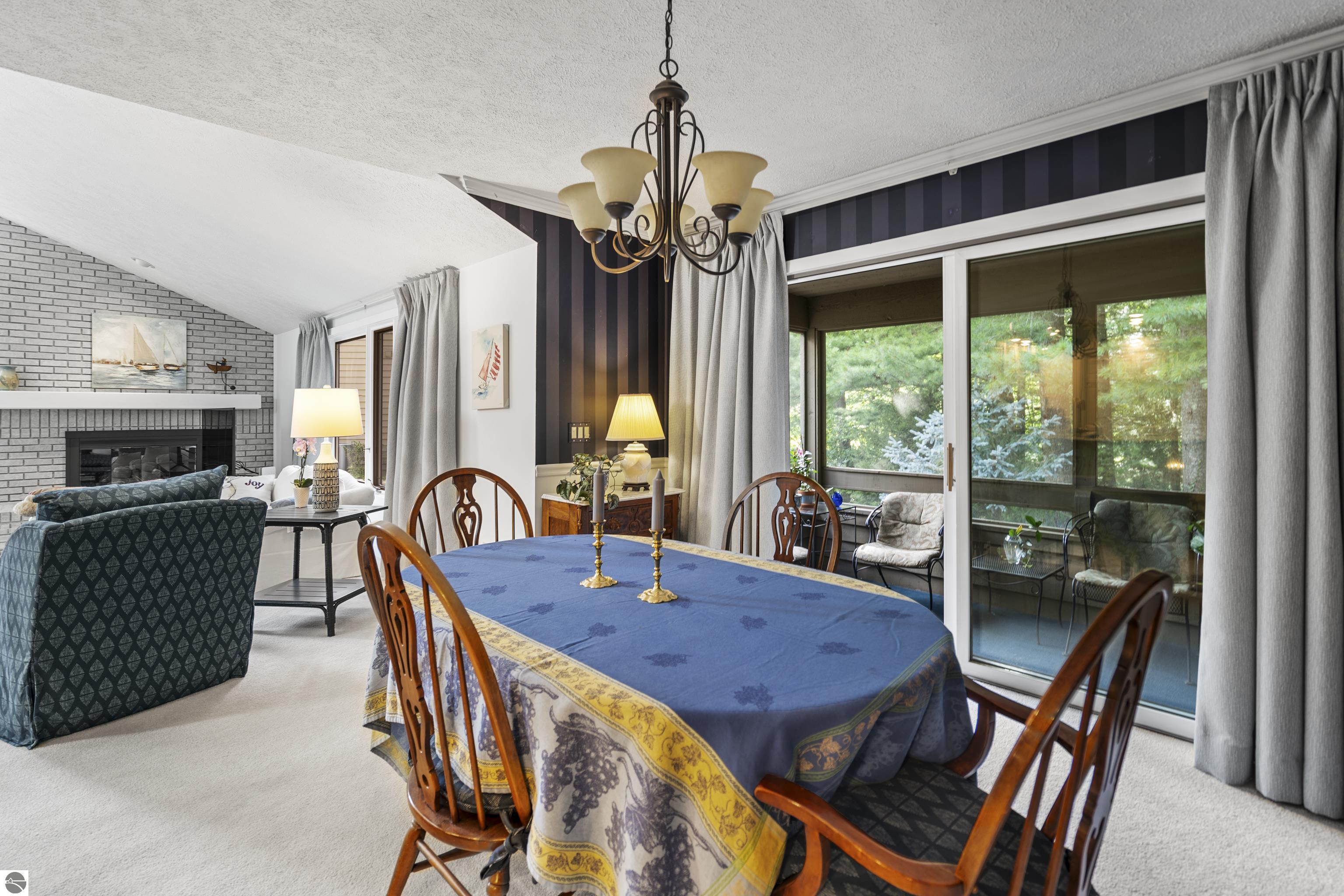 6471 Mission Ridge