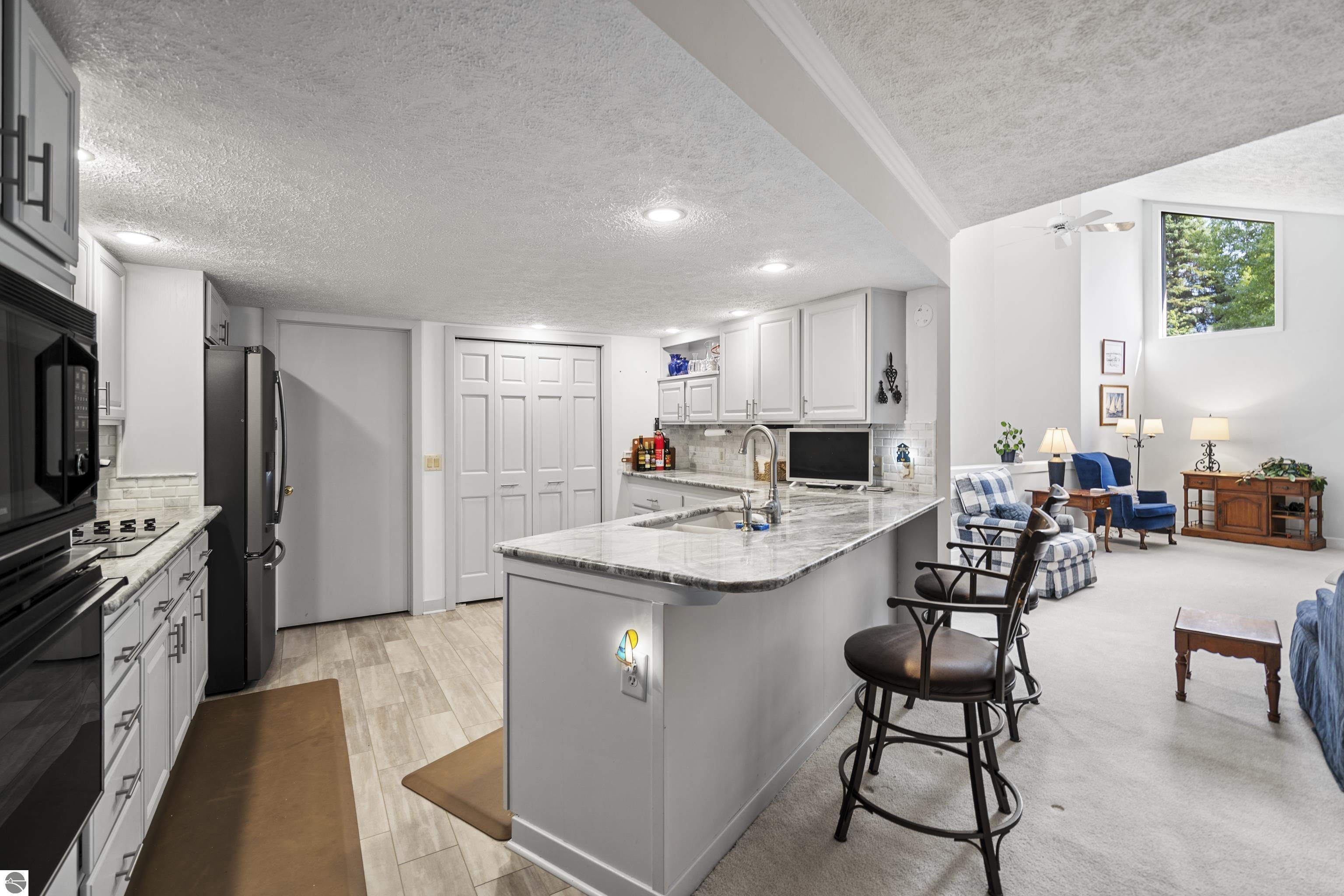 6471 Mission Ridge