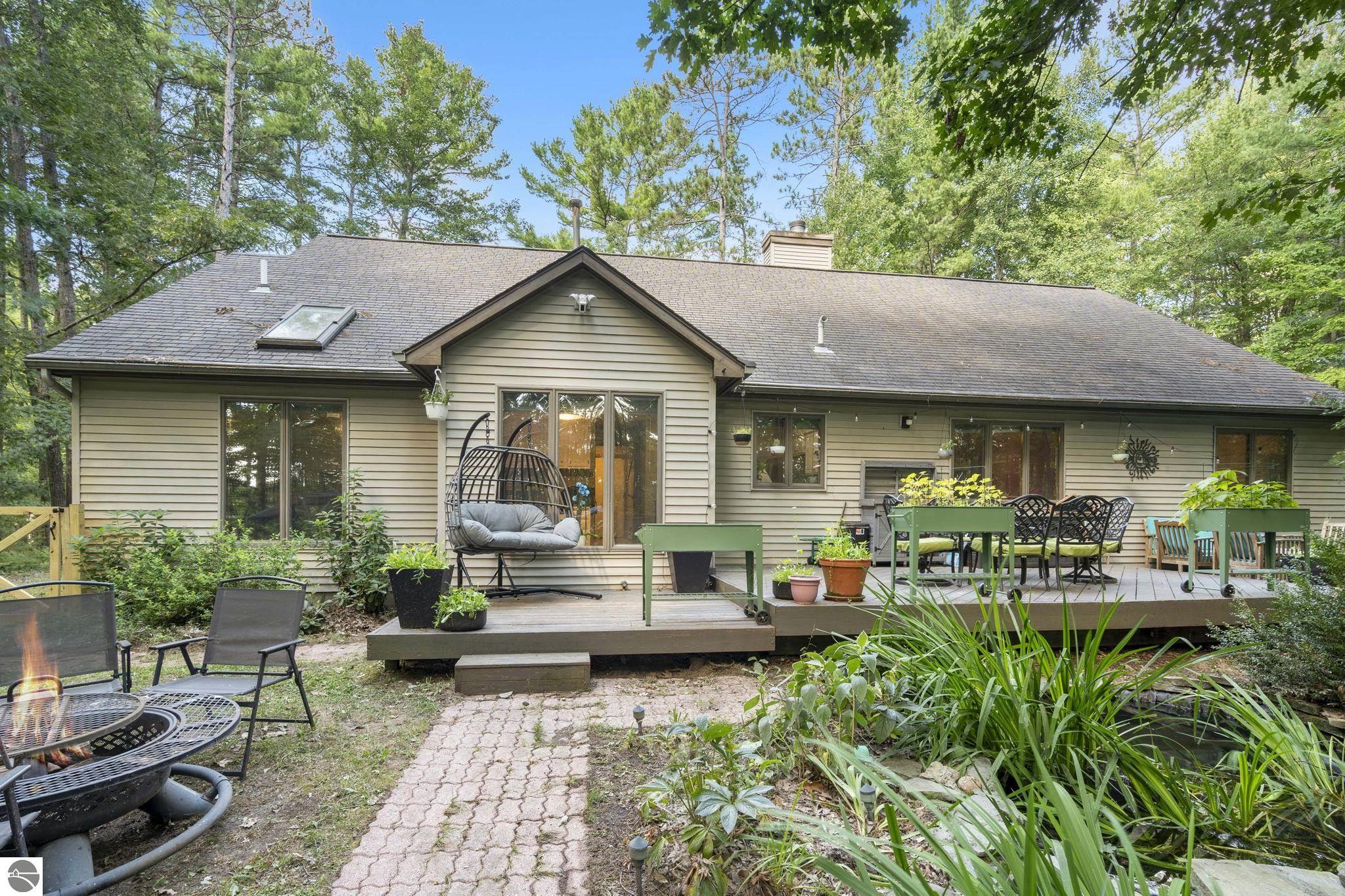 5522 Trager Road