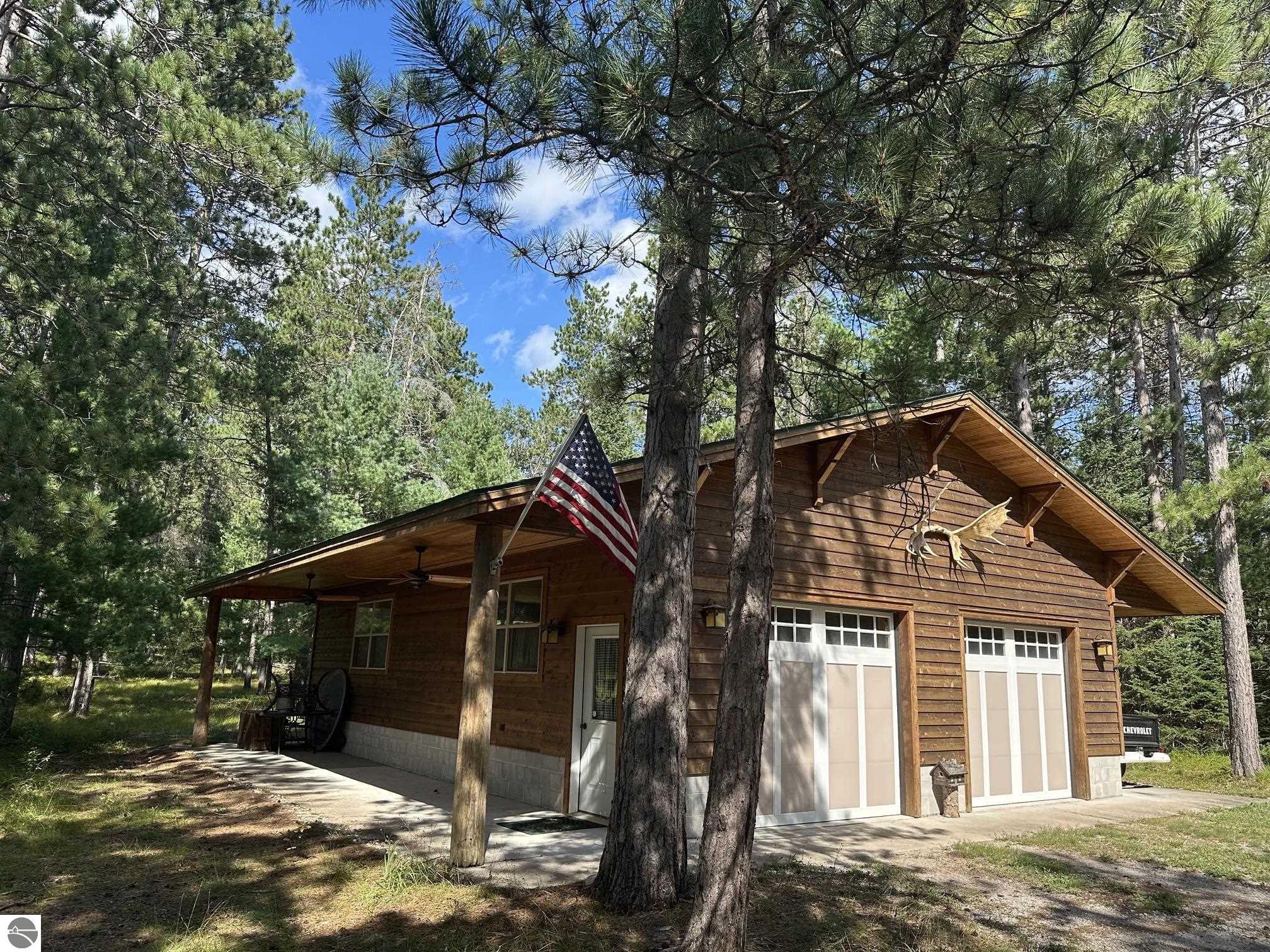 3182 Twin Pine Road