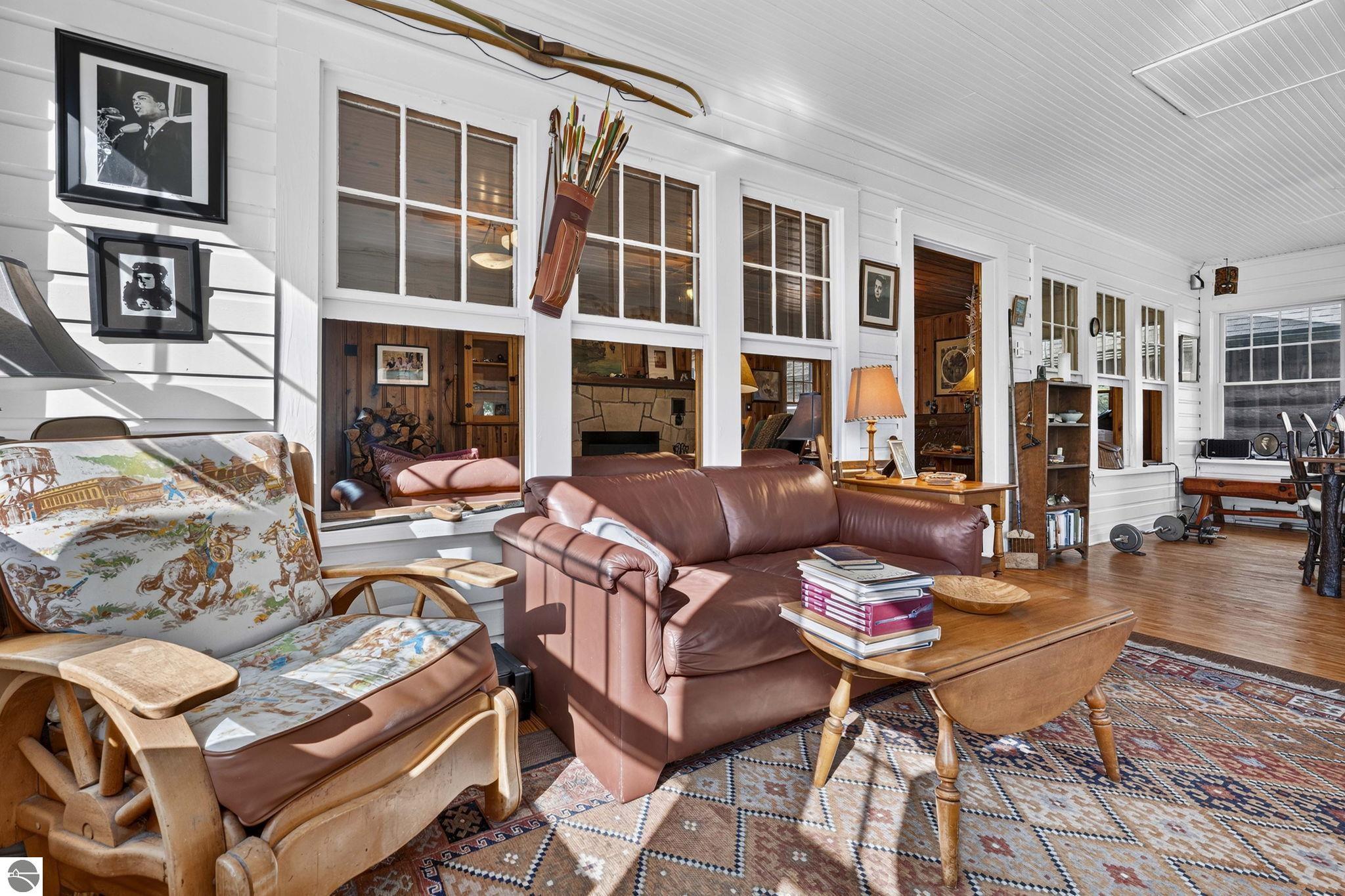 3182 Twin Pine Road