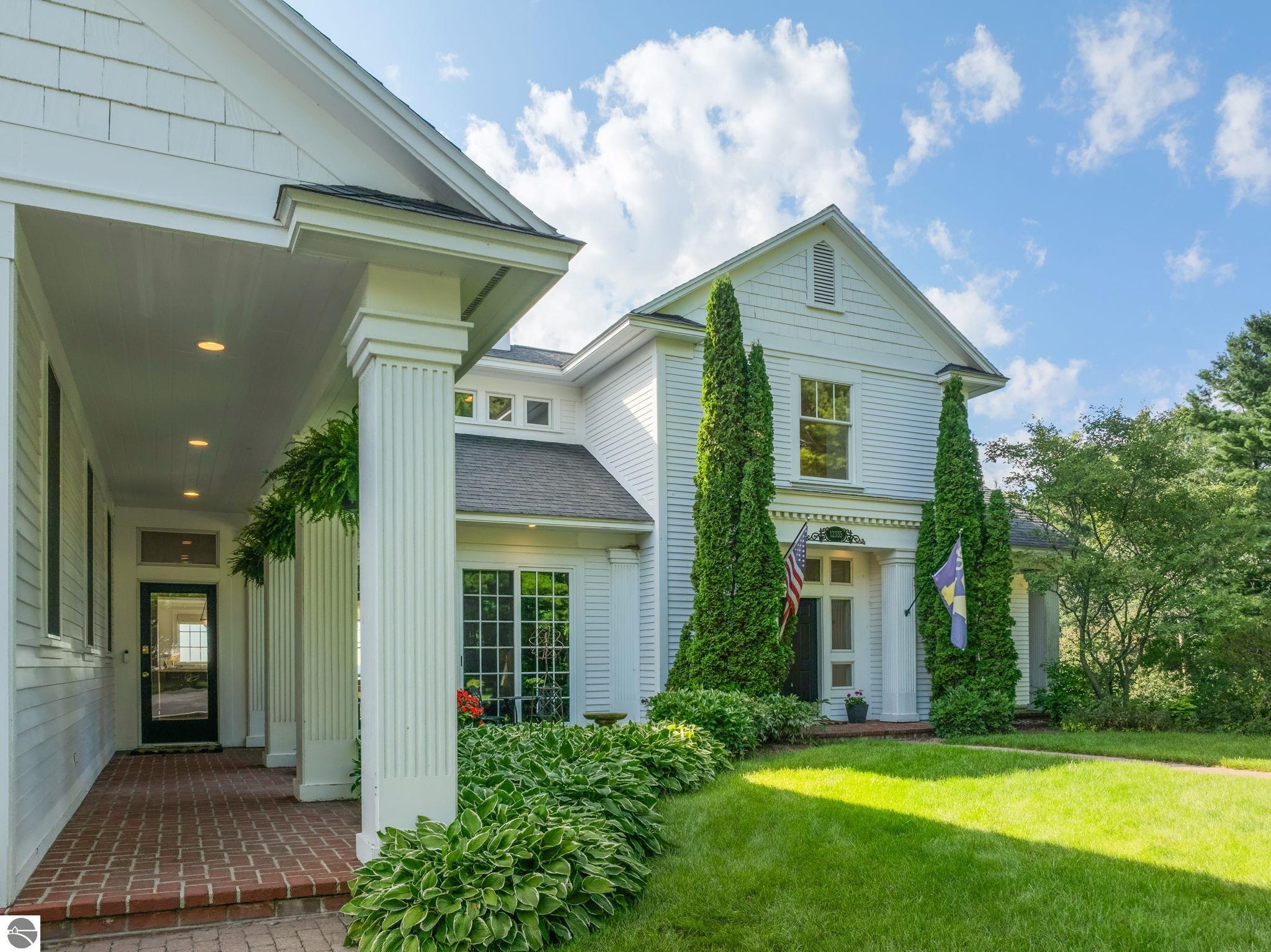12335 Center Road