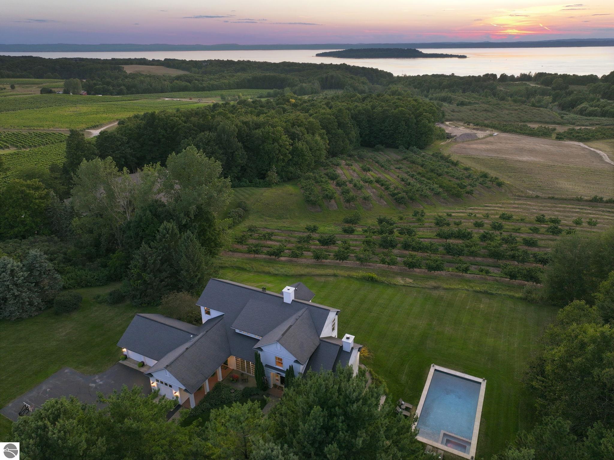 12335 Center Road