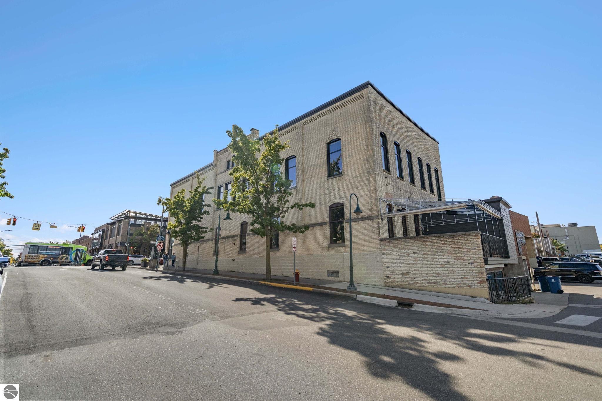 161 E Front Street