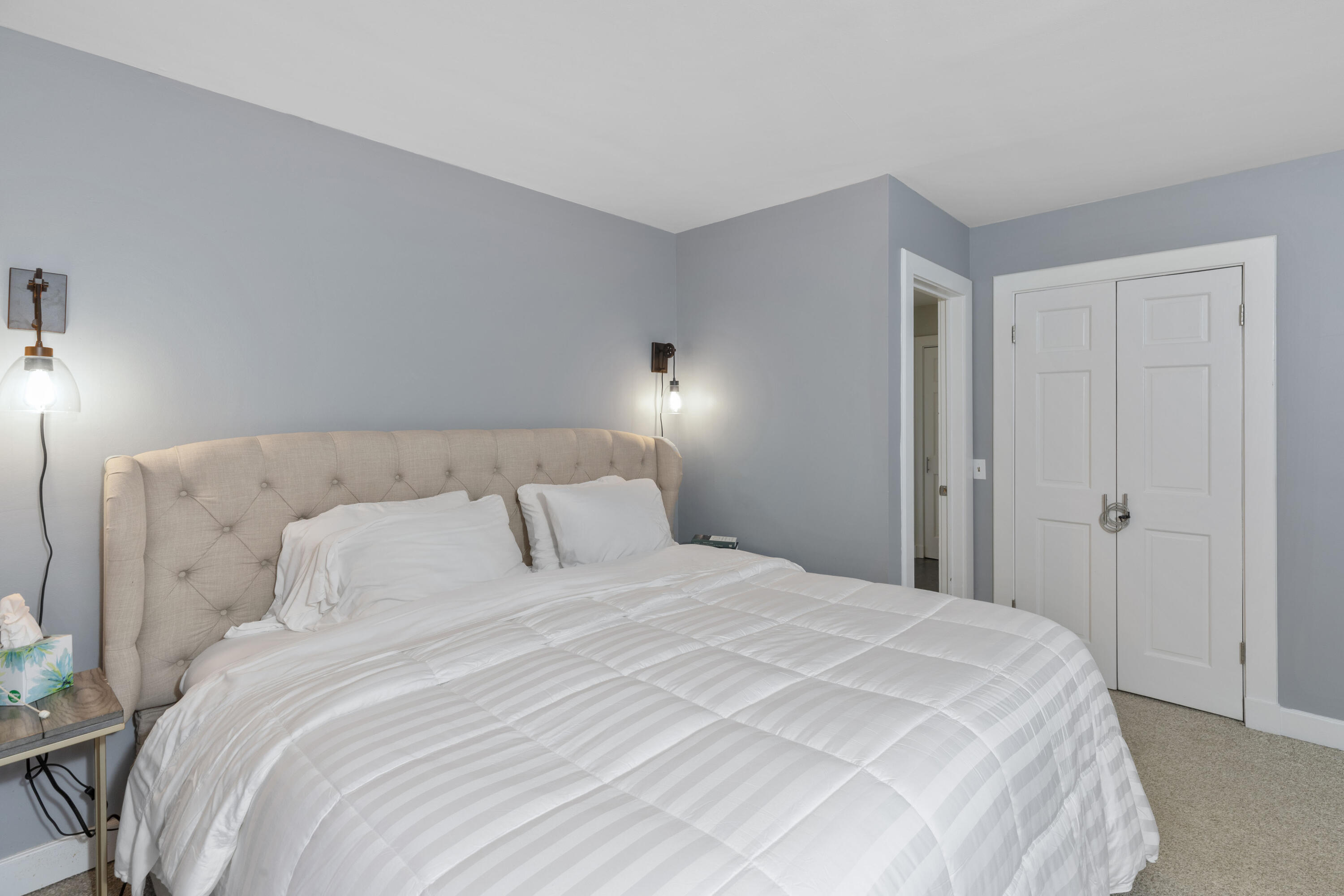 116 E Columbia Avenue