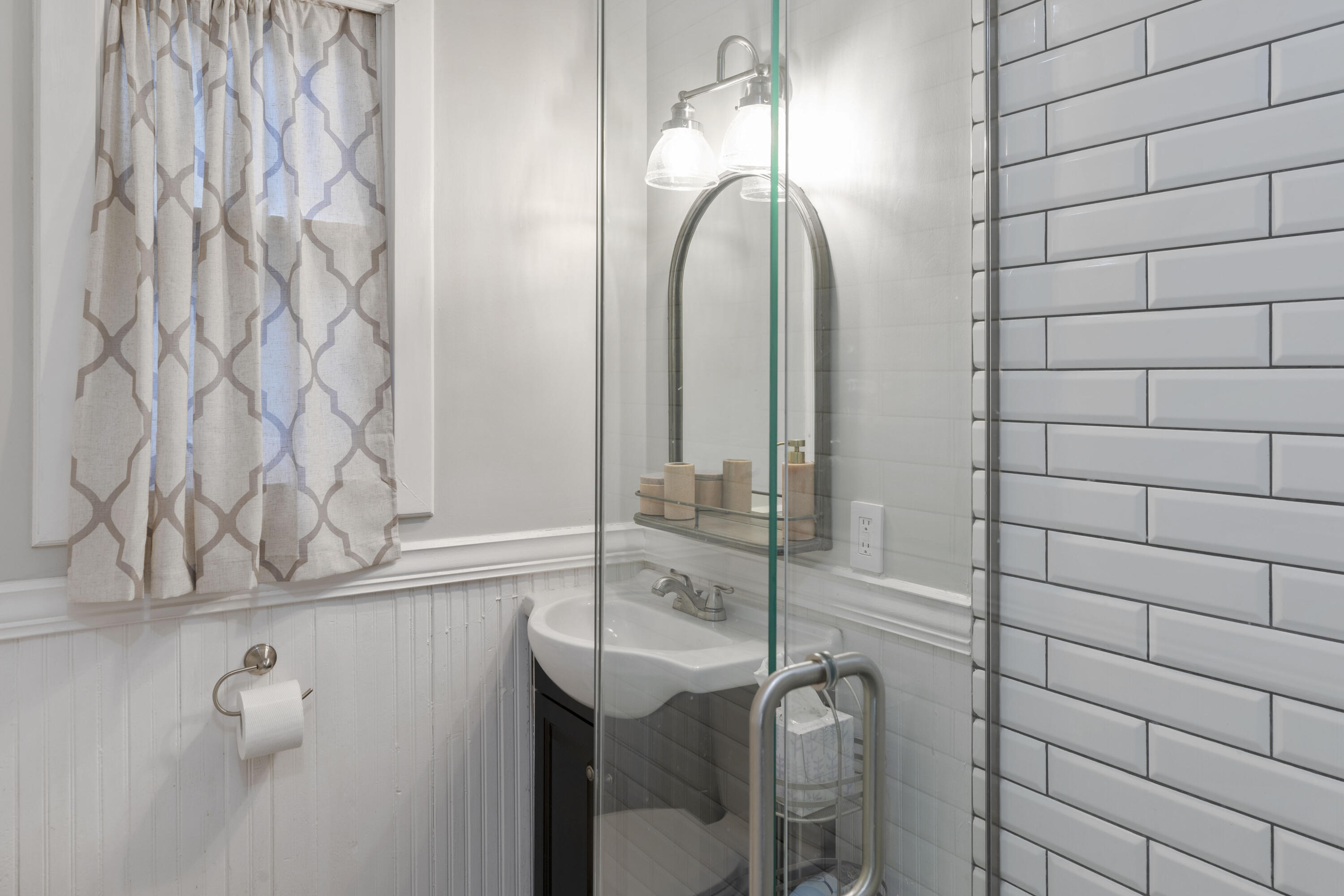 116 E Columbia Avenue