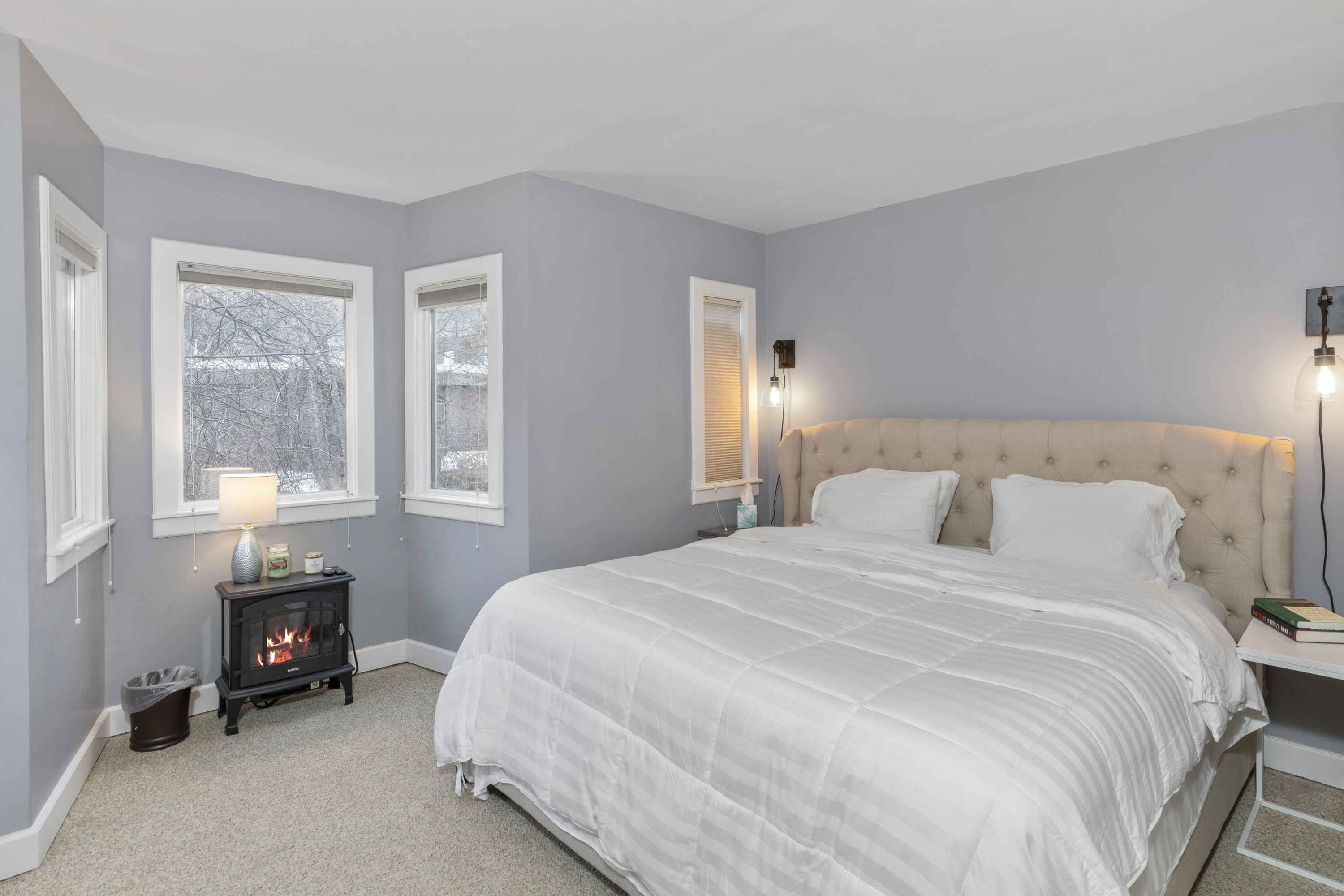 116 E Columbia Avenue