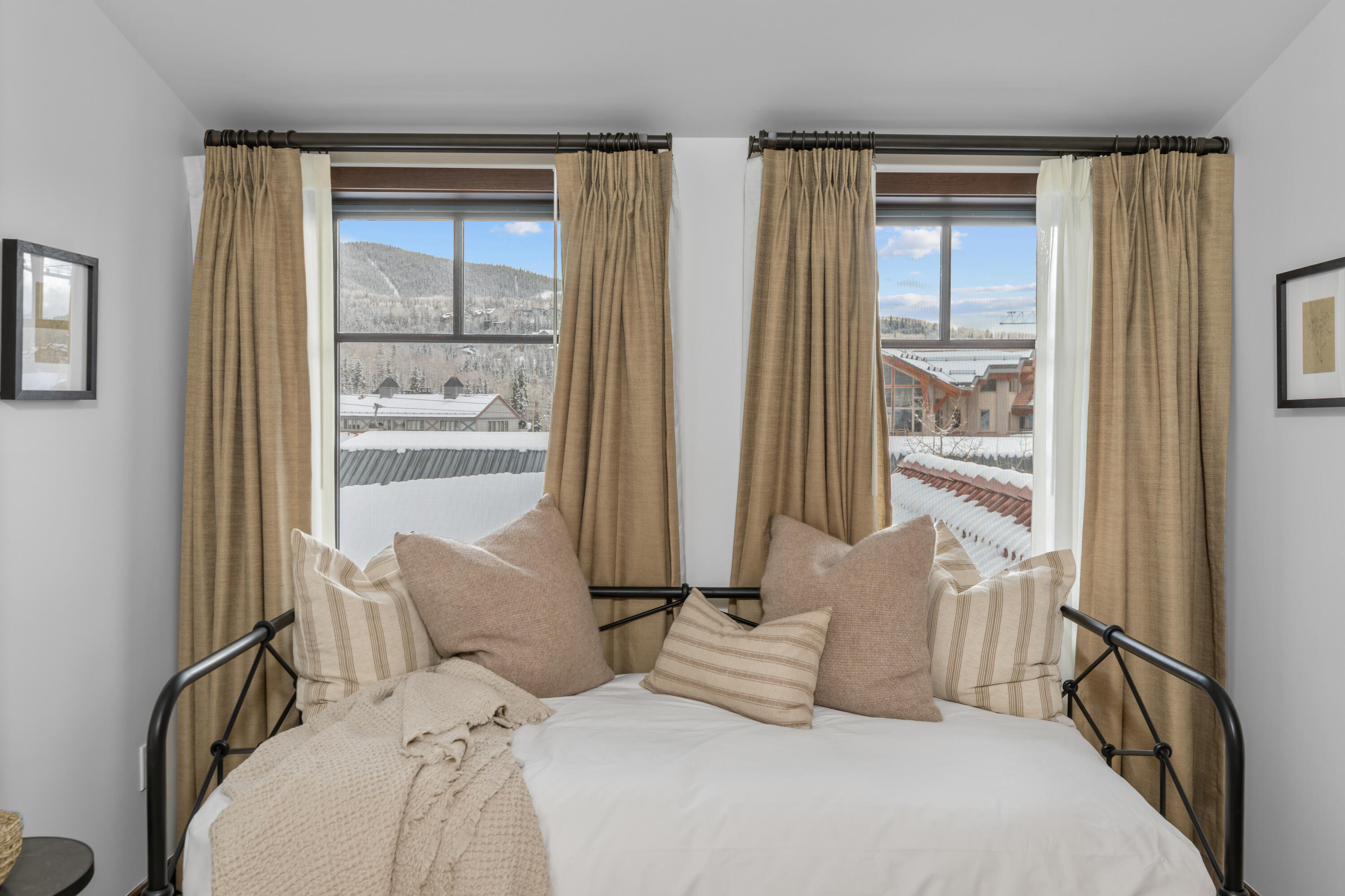 568 Mountain Village Boulevard