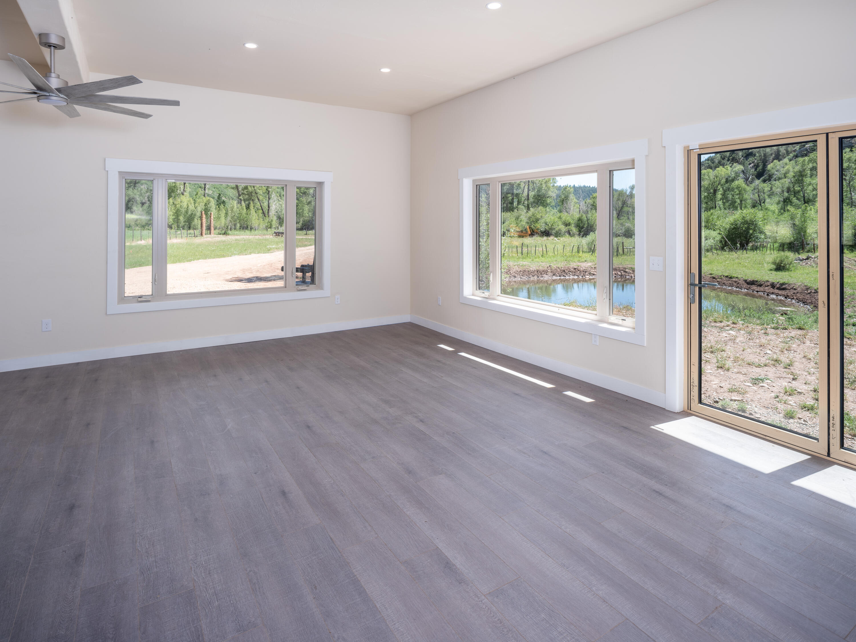 21001 Road 36