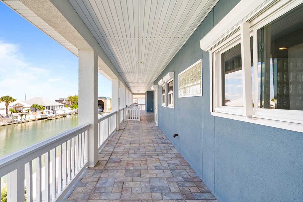 134 Bay Harbor Dr