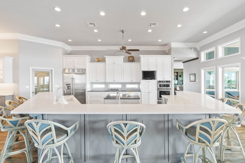 134 Bay Harbor Dr