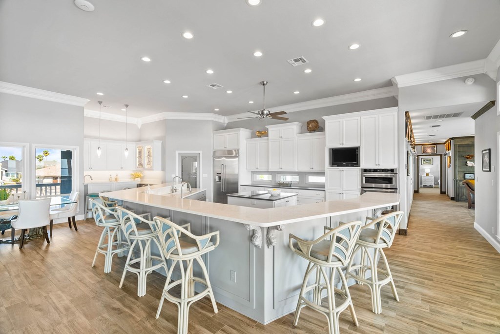 134 Bay Harbor Dr