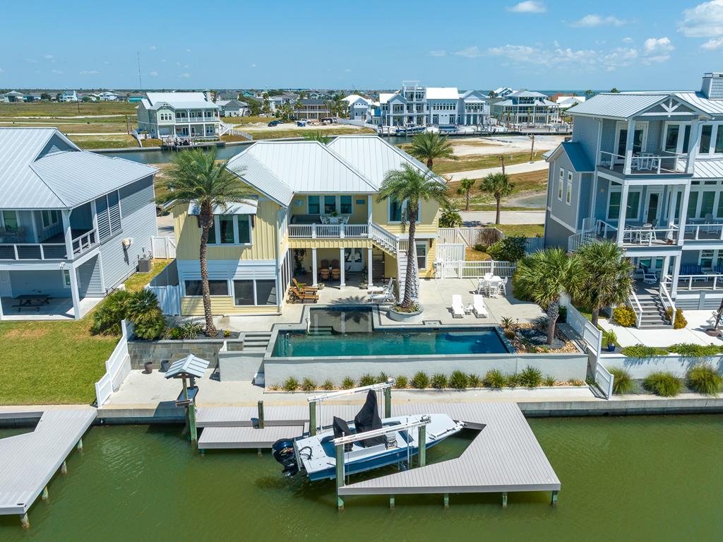 1017 North Isle