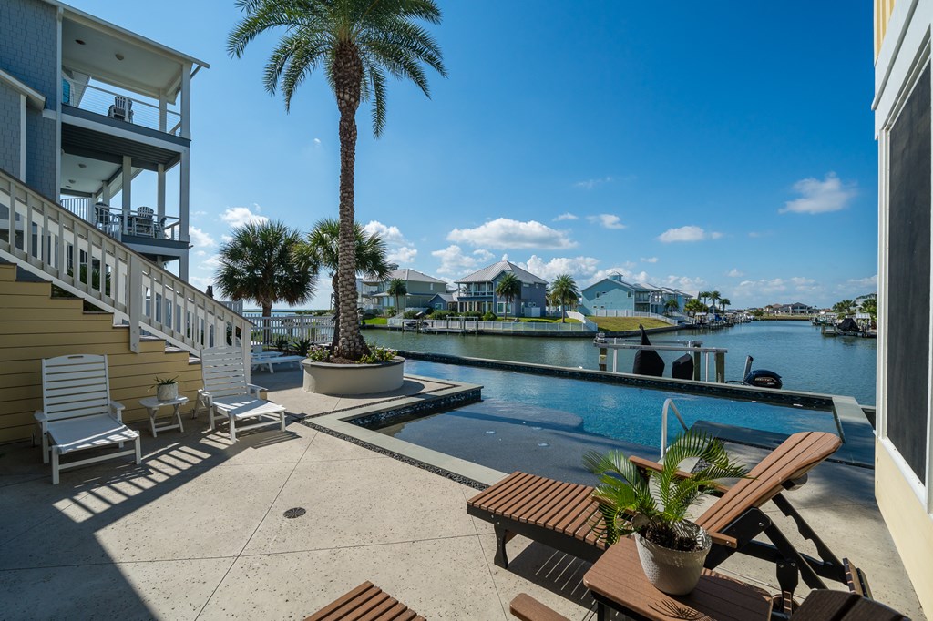 1017 North Isle