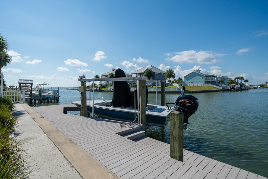 1017 North Isle