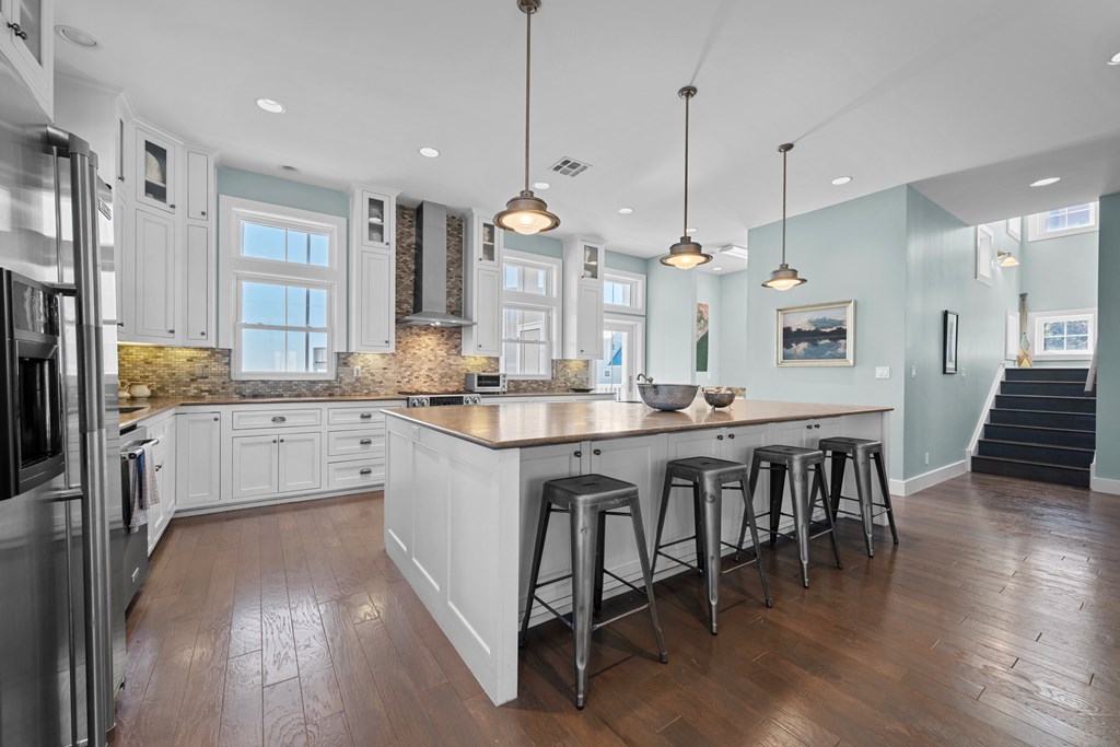 20 Old Cottage Beach Dr