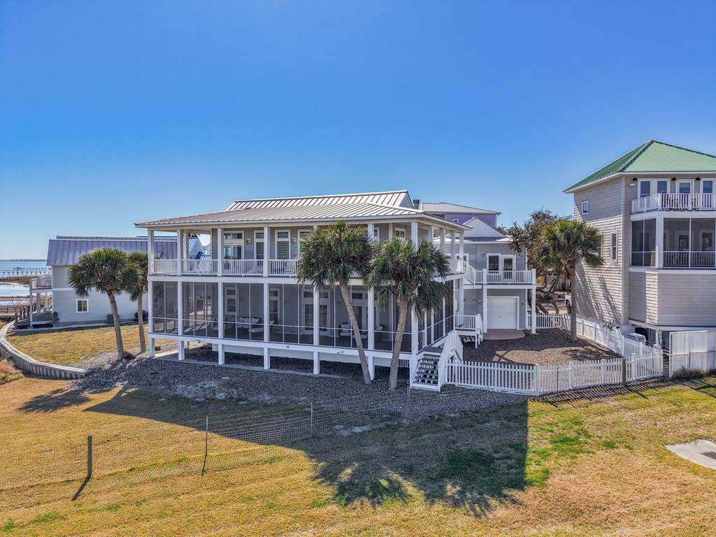 20 Old Cottage Beach Dr