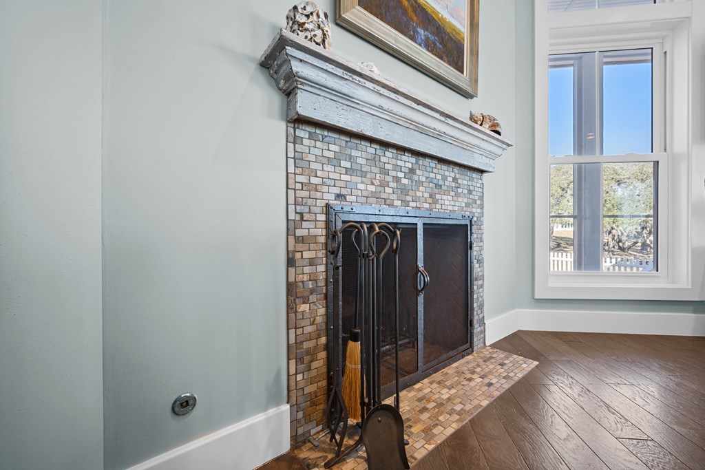 20 Old Cottage Beach Dr