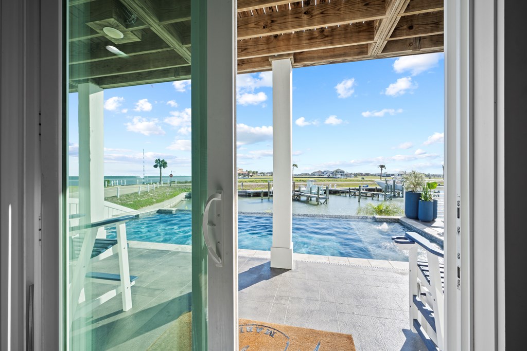 1002 Grand Cayman Ct