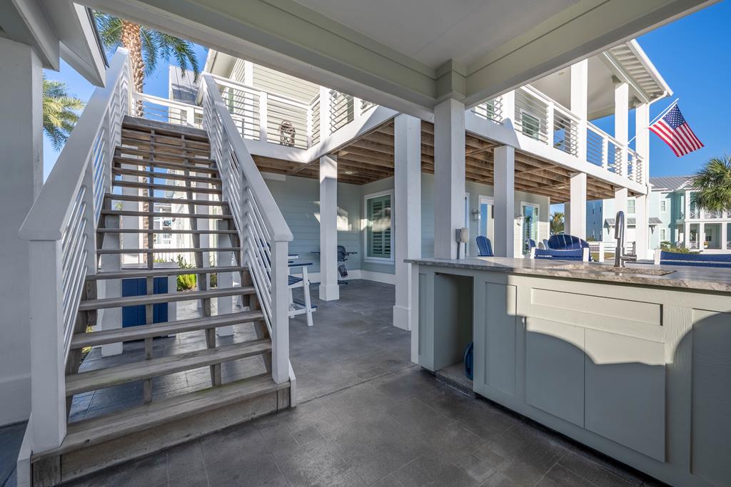 1002 Grand Cayman Ct