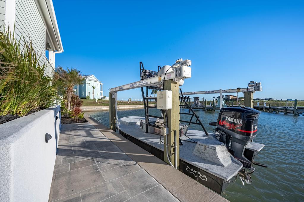 1002 Grand Cayman Ct