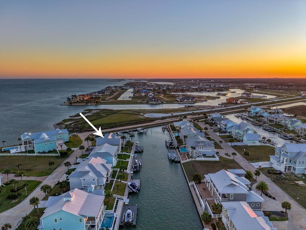 1002 Grand Cayman Ct