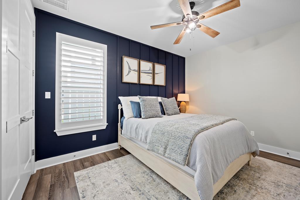 1002 Grand Cayman Ct