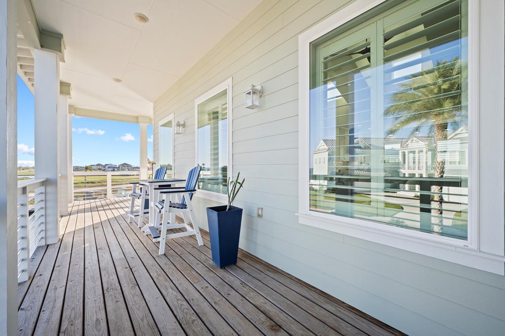 1002 Grand Cayman Ct