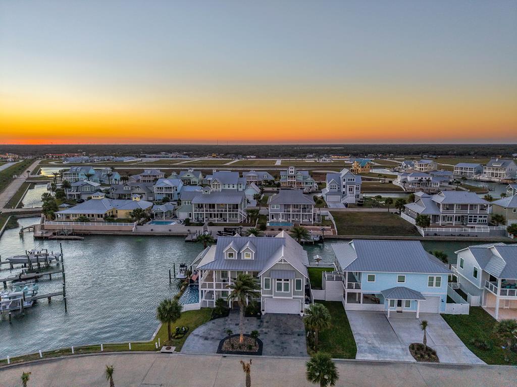 1002 Grand Cayman Ct