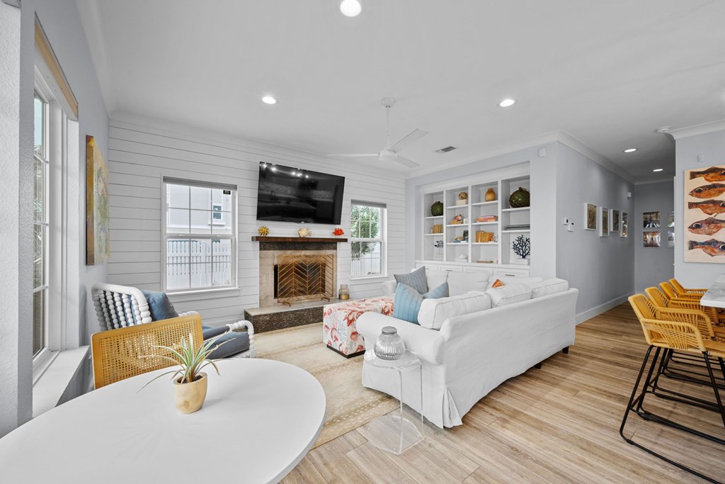 627 S Water Street # 101 Unit: #101