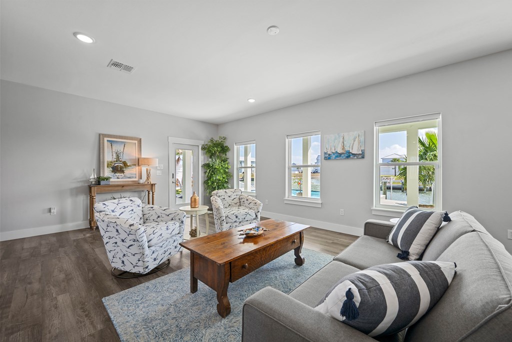 1041 North Isle Unit: Dr