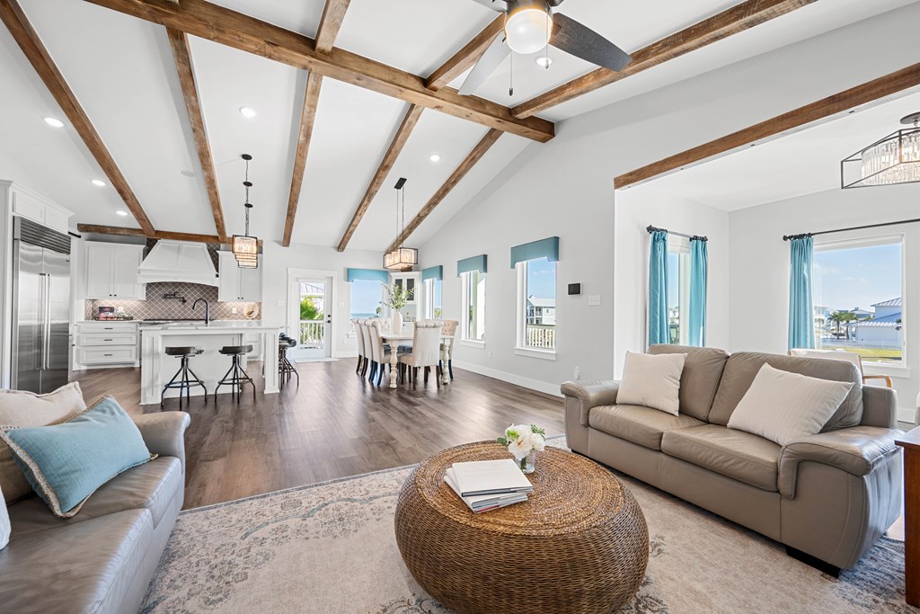 1041 North Isle Unit: Dr