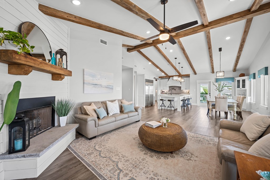 1041 North Isle Unit: Dr