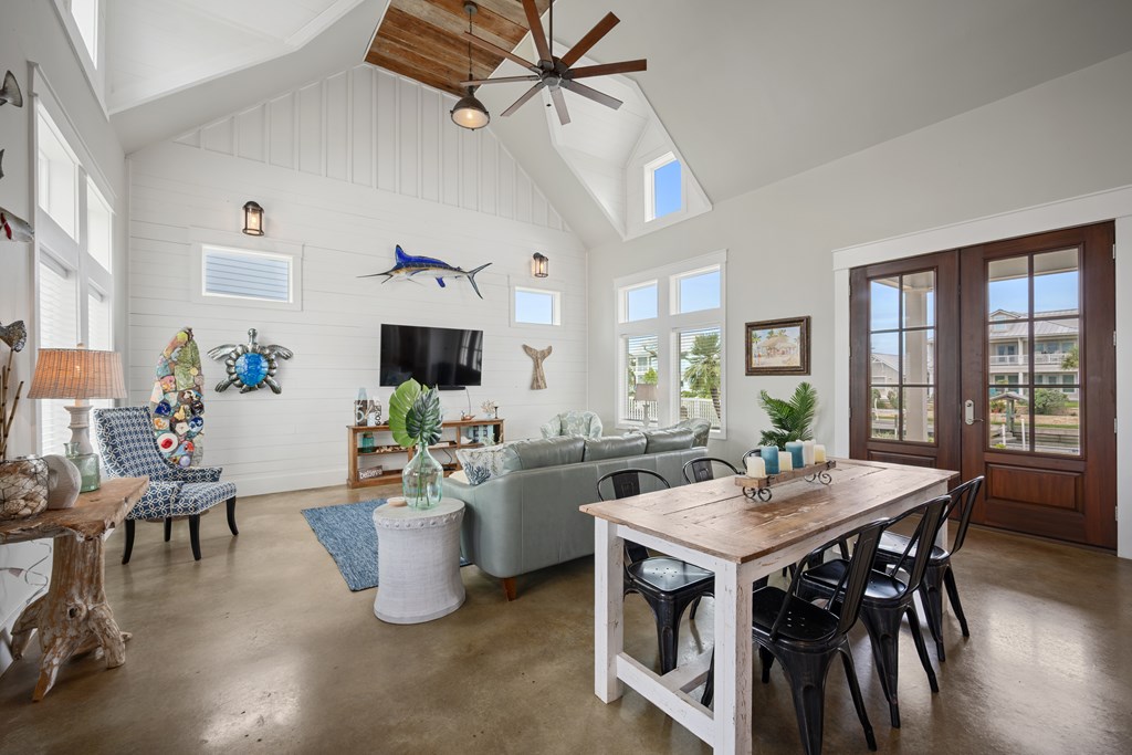 1006 Saint Johns Ct
